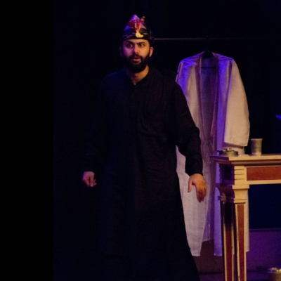 Business Standard: 'Eight Kings' and a princely performance